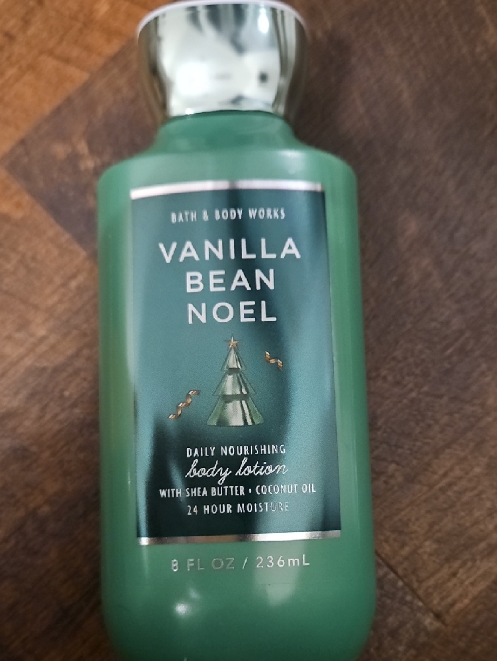 Bath & Body Works Vanilla Bean Noel Body Lotion - Green